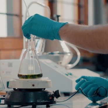 Análise de Óleo de Silicone em Cascavel