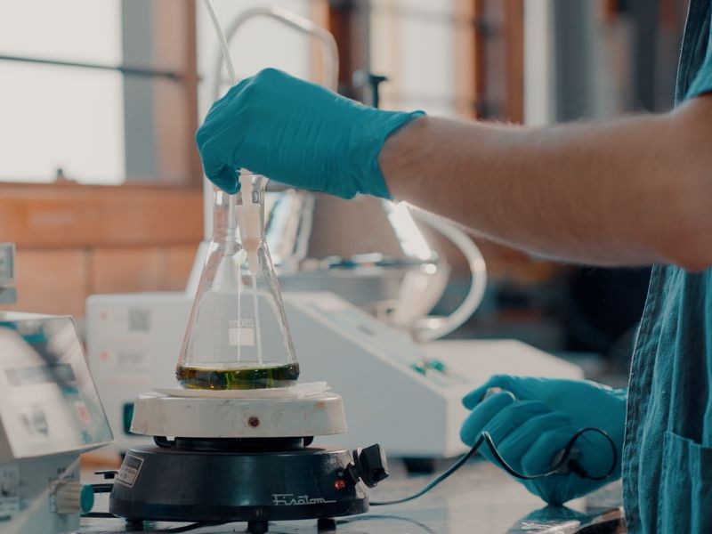 Análise de Óleo de Silicone